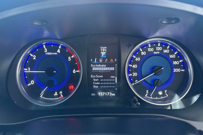 2018 Toyota Hilux SR5