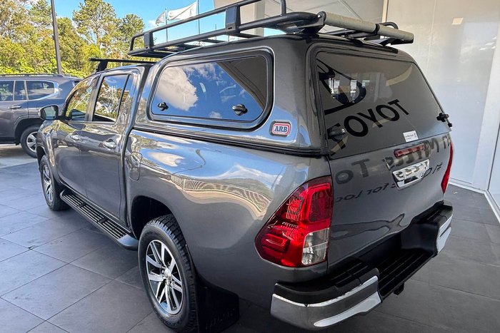 2018 Toyota Hilux SR5