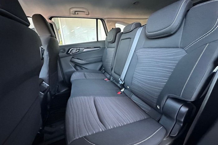 2023 Isuzu MU-X LS-U