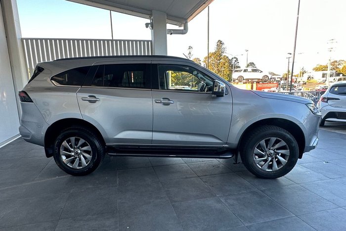 2023 Isuzu MU-X