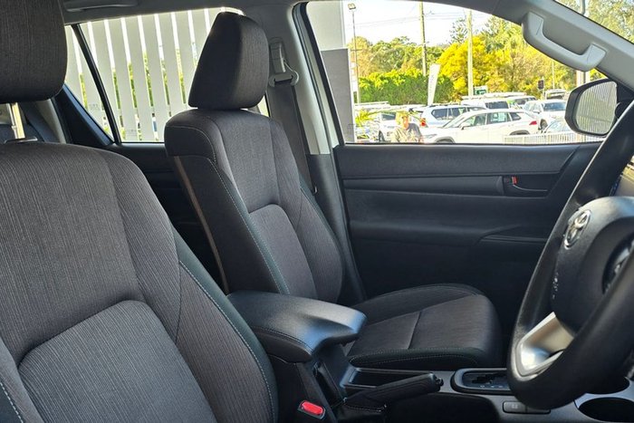 2018 Toyota Hilux SR