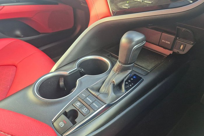 2023 Toyota Camry SX