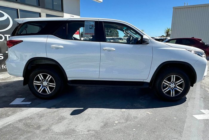2023 Toyota Fortuner GX