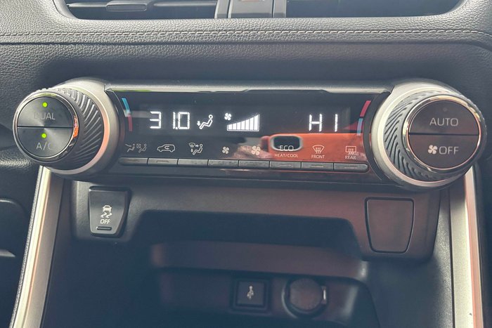 2020 Toyota RAV4 GXL