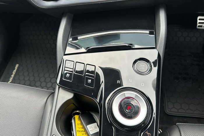 2024 Kia Sportage GT-Line