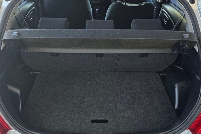 2015 Toyota Yaris SX
