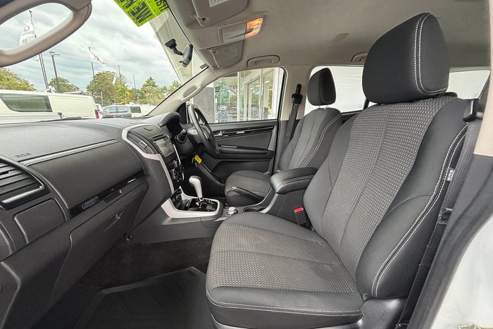 2020 Isuzu MU-X LS-M