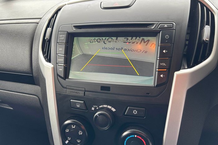 2020 Isuzu MU-X LS-M
