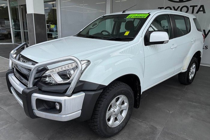 2020 Isuzu MU-X LS-M