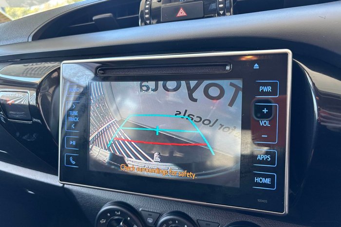 2020 Toyota Hilux SR