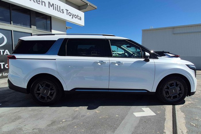 2024 Kia Carnival GT-Line HEV