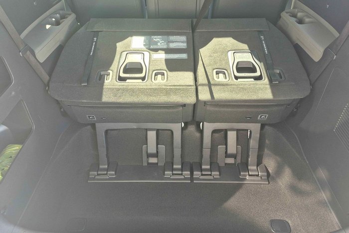 2024 Kia Carnival GT-Line HEV