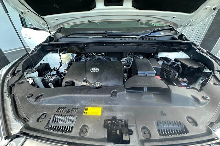 2016 Toyota Kluger GX