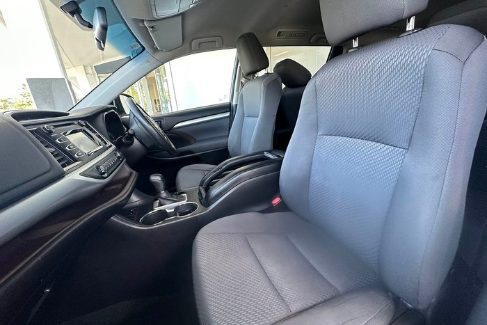 2016 Toyota Kluger GX