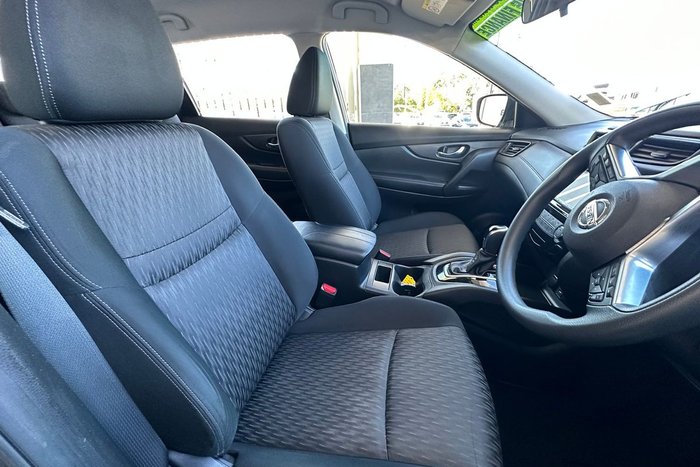 2020 Nissan X-TRAIL ST