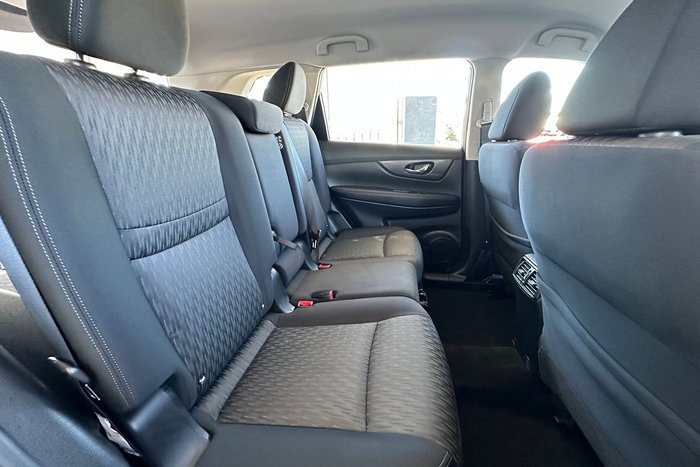 2020 Nissan X-TRAIL ST