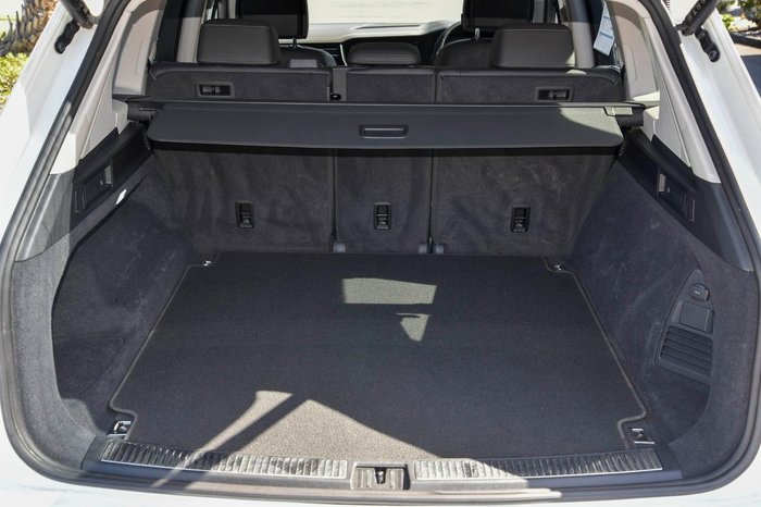 2022 Volkswagen Touareg
