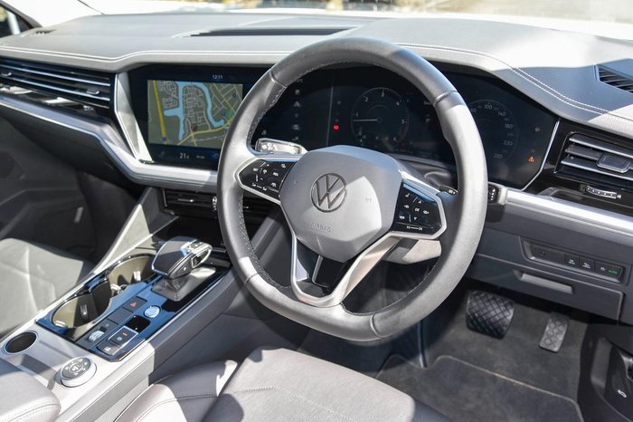 2022 Volkswagen Touareg