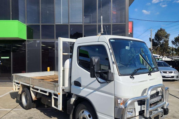 2021 Fuso Canter 515 White