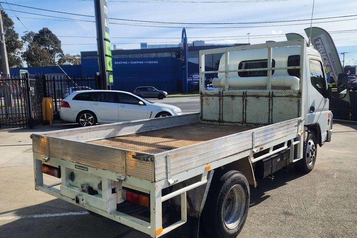 2021 Fuso Canter 515 White