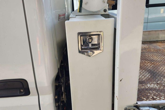 2021 Fuso Canter 515 White