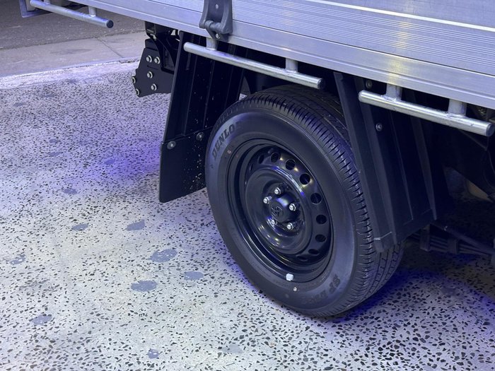 2019 Toyota Hilux Workmate