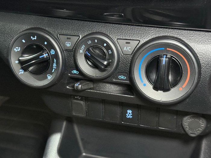 2019 Toyota Hilux Workmate