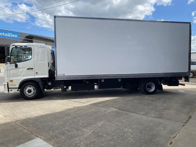 2025 Hino 500 Series FD1124 Auto White