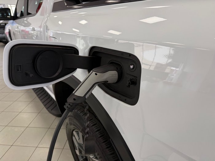 2025 Ford Ranger PHEV Wildtrak