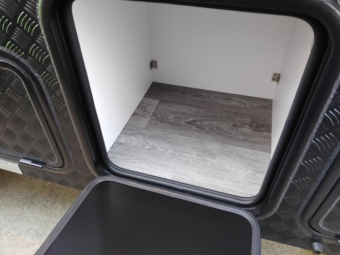 2025 Gold Class Caravans Ac17c Couples Full Off-Road Full Ensuite Sleeps 3