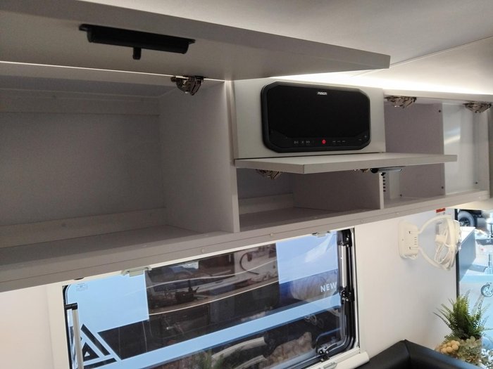 2025 Gold Class Caravans Ac17c Couples Full Off-Road Full Ensuite Sleeps 3