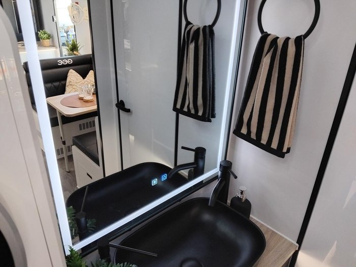 2025 Gold Class Caravans Ac17c Couples Full Off-Road Full Ensuite Sleeps 3