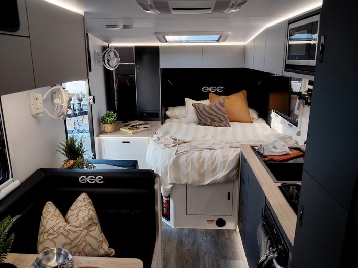 2025 Gold Class Caravans Ac17c Couples Full Off-Road Full Ensuite Sleeps 3