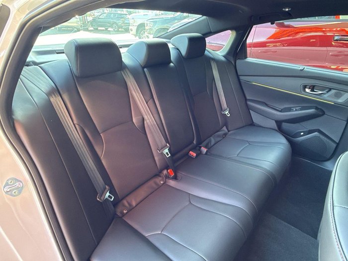 2025 Honda Accord e:HEV RS