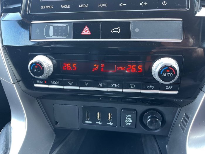 2020 Mitsubishi Pajero Sport