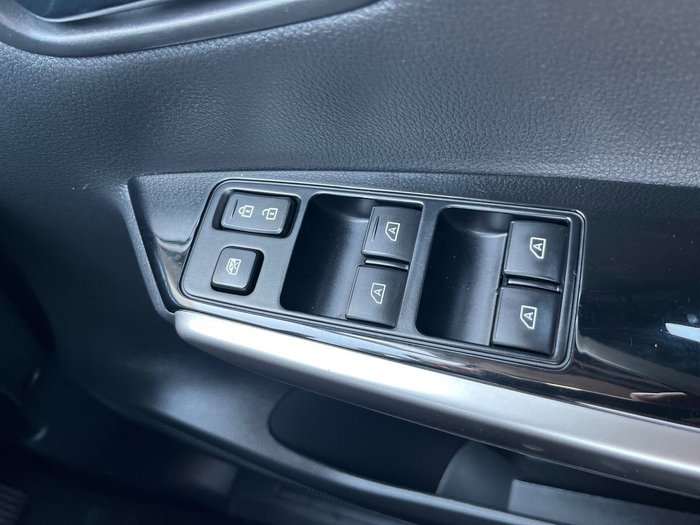 2020 Mitsubishi Pajero Sport