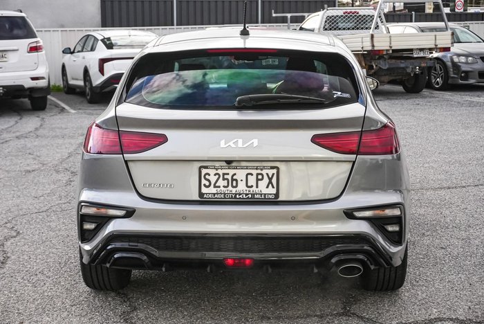 2022 Kia Cerato Sport+