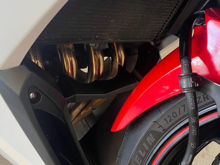 2014 Yamaha FZ6R LAMS Special Edition (XJ6-FLSP) FZ Red
