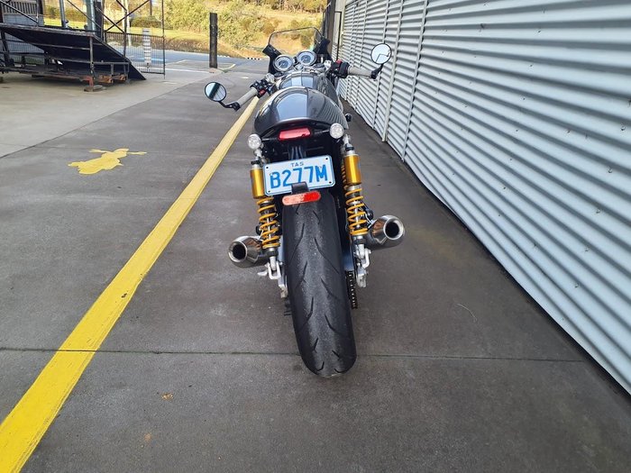 2016 Triumph Thruxton 1200 R Thruxton Silver