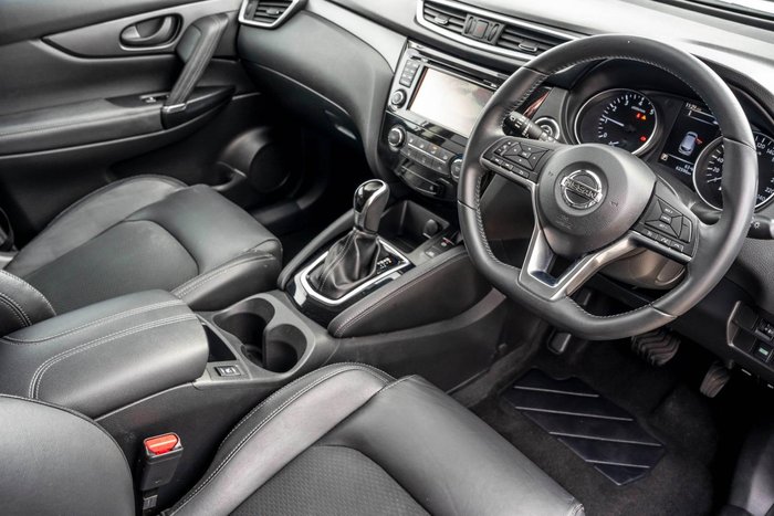 2017 Nissan QASHQAI ST-L