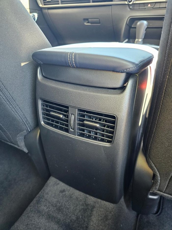 2025 Mazda CX-30 G20 Evolve