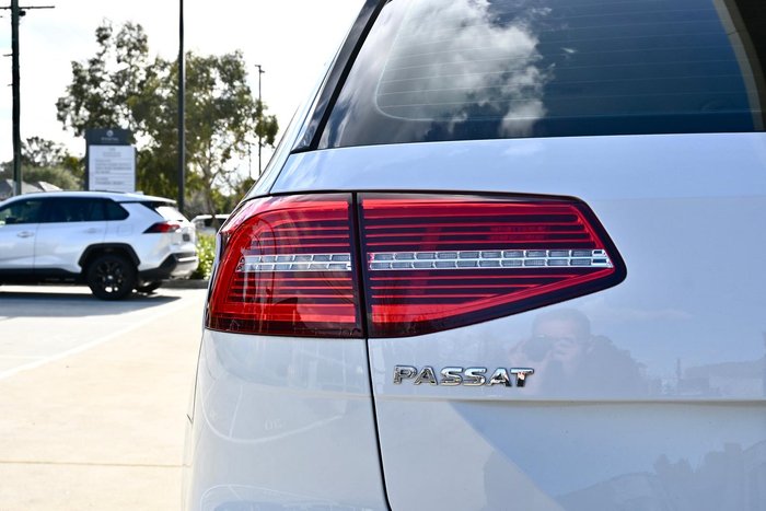 2017 Volkswagen Passat 140TDI Highline B8 MY18 Pure White