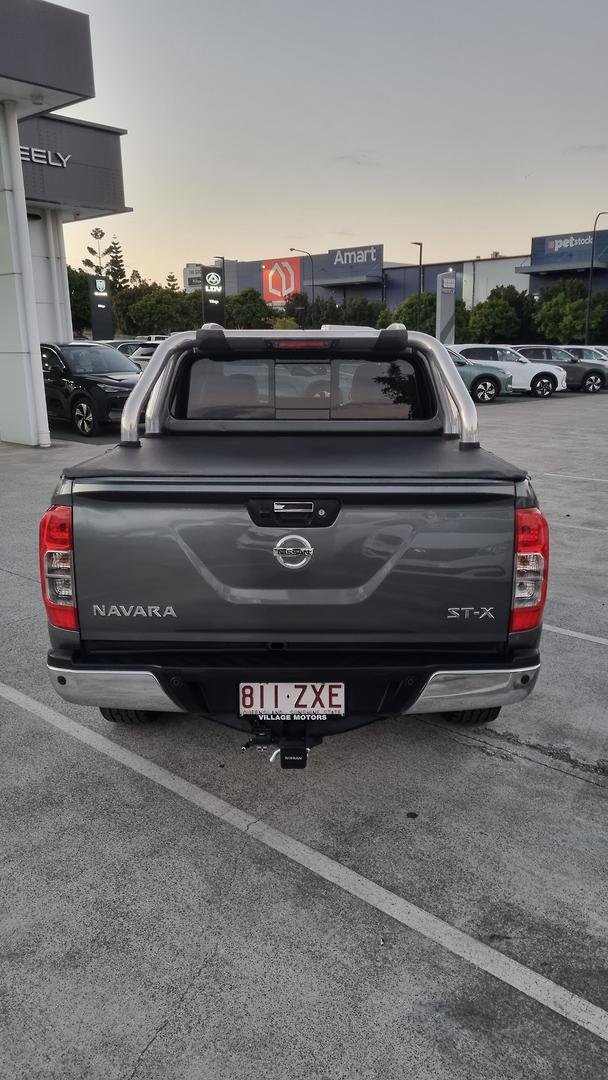 2020 Nissan Navara ST-X