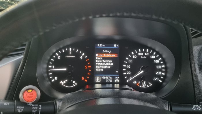 2020 Nissan Navara ST-X