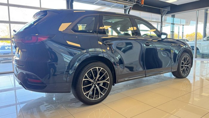 2024 Mazda CX-70 G50e Azami