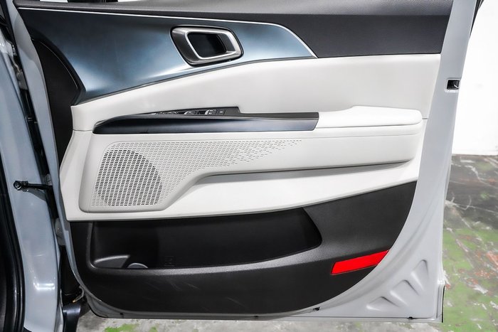 2022 Kia Carnival S