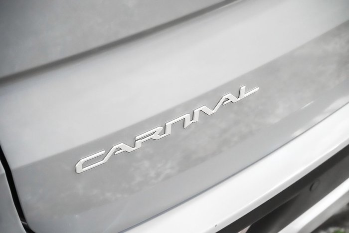 2022 Kia Carnival S