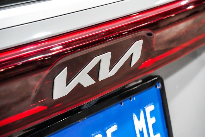 2022 Kia Carnival S