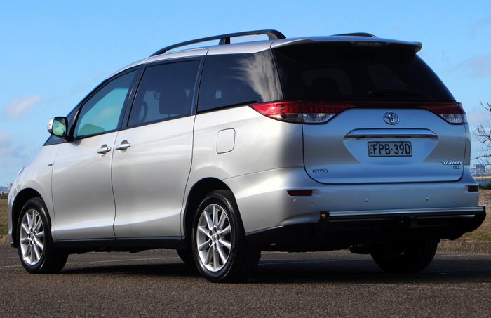 2014 Toyota Tarago GLX ACR50R MY13 Silver Pearl