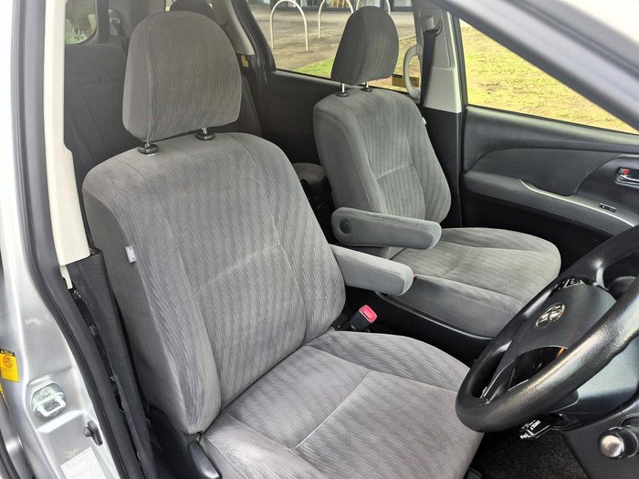 2014 Toyota Tarago GLX ACR50R MY13 Silver Pearl